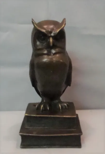 Estatua Búho Búho Pájaro Fauna Art Deco Estilo Art Nouveau Estilo Bronce sólido