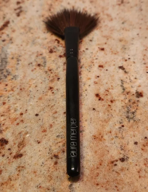 Laura Mercier Fan Powder Brush