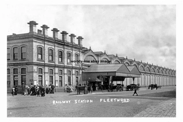 pt1073 - Fleetwood Railway Station , Lancashire - Print 6x4