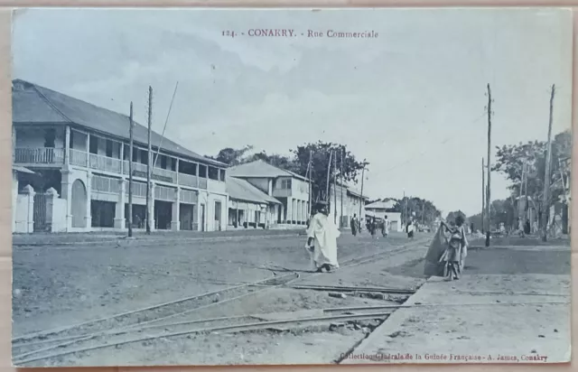 * GUINEE * Conakry - rue commerciale, animée