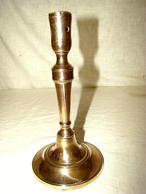 Bougeoir en laiton massif  époque 19 ème ( Louis - Philippe )