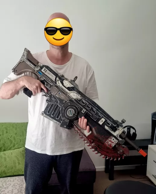 NEW! Gears Of War 3 Bloody Retro Lancer Replica Gun 1:1 Prop Life Size GOW  Epic