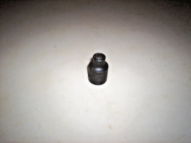 MAC TOOLS 1/2" Drive 7/16" 12 Point Shallow Impact Socket WRENCH VP142
