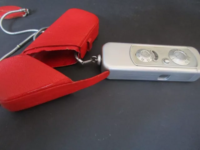 Minox A  Complan 1:3.5/15mm  avec etui rouge