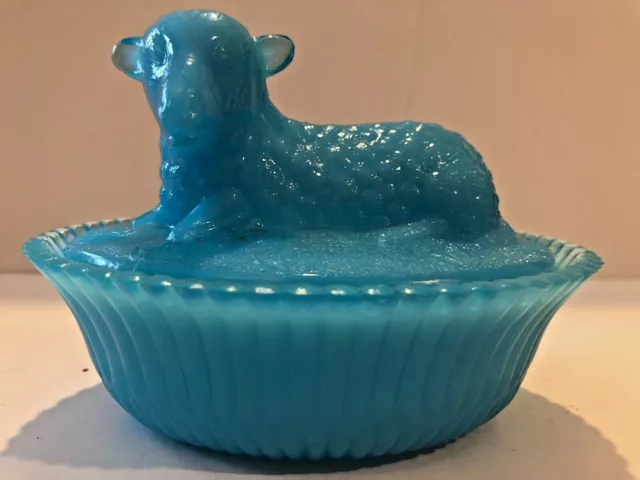 DEGENHART Art Glass Lamb Covered Candy Dish on Nest Turquoise Blue