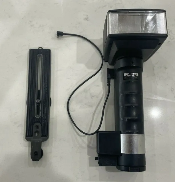 Metz Mecablitz Hammerhead Flash 45 CT-1 with support arm