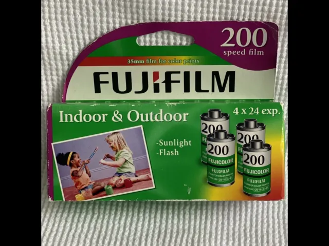 Paquete de 4 películas FUJIFILM 200 velocidades 35 mm interior exterior 24 exposiciones exp. 2013 sellado