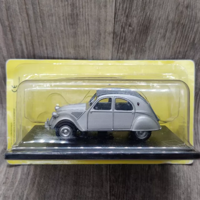 Voiture Citroen 2Cv Berline Musee De La Poste Uh Pour Atlas 1:43 Neuf Boite