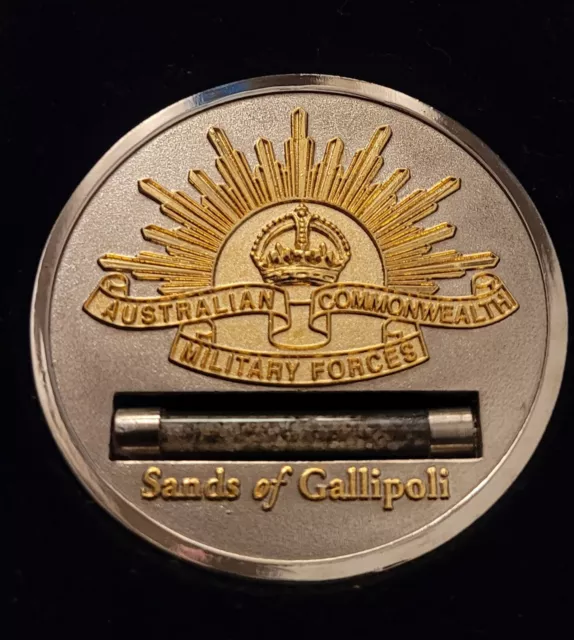 🔥Australia: Sands of Gallipoli -Rising Sun badge medal, Vile of Gallipoli sand 2