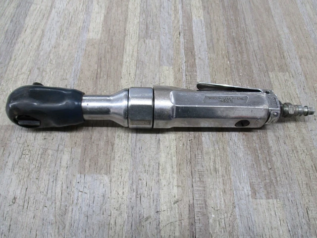 Snap-On Blue Point AT700F 3/8 Drive Air Ratchet