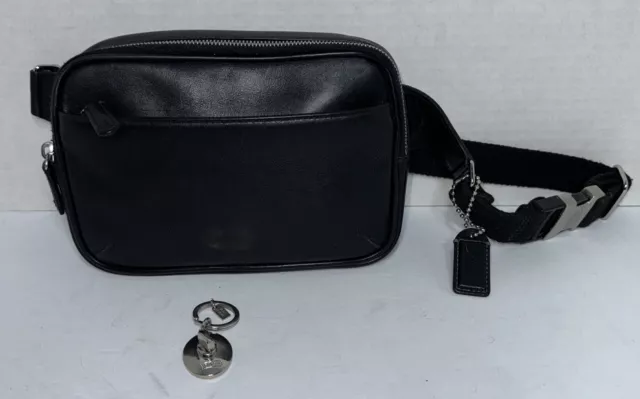 Coach  5446 Leather Waist Belt Bag Fanny Pack Black With Turn Lock Rare Keychain