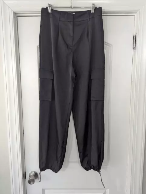 Superdown Seleste Cargo Joggers women's size Medium black drawstring pants