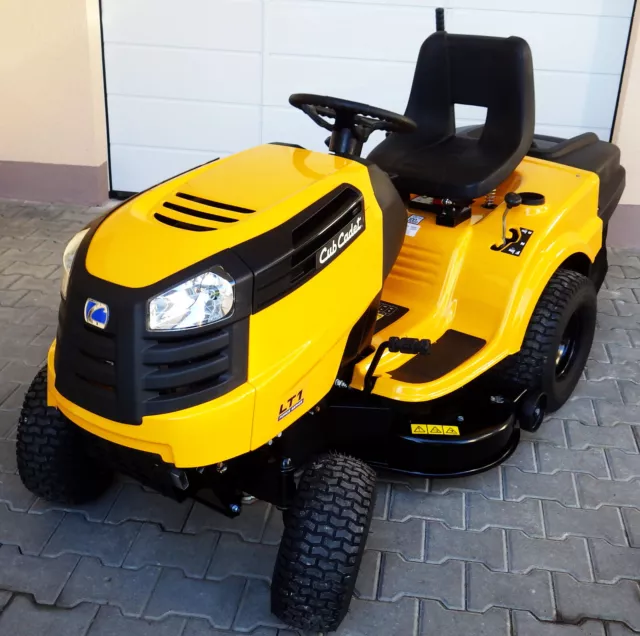 MTD Cub Cadet LT1 NR92 Rasentraktor 92 cm Schnittbreite 240 Liter Fangsack