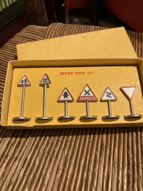 Panneau De Signalisation Vintage Dinky Toys Meccano France - Années 50 - Echelle 1:43