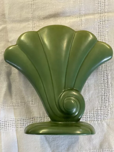 Vintage Signed Red Wing USA 892 Pottery Green Gladiola Vase