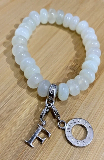Vintage Charmology Quartz/Jade Green Gem Stone Stretch Bracelet W/ Charms Signed
