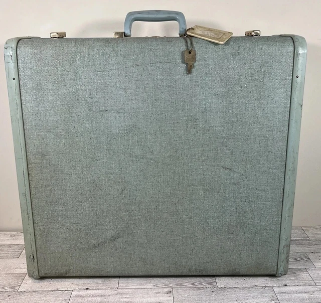 Vintage Antique Teal Samsonite Ultralite Luggage Suitcase 20" x 19”  W/ Keys
