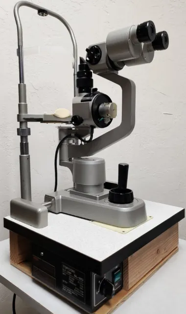 Topcon SL-2D Slit Lamp with Desk Table -for parts only- NICE!! LOOK!!