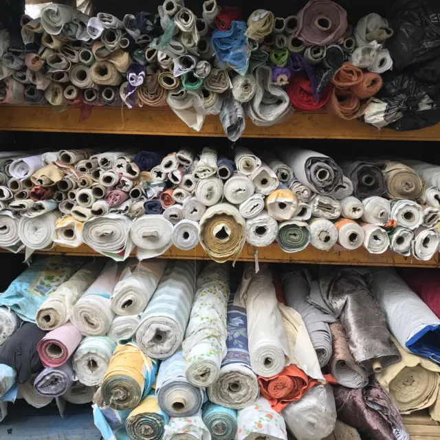 TRADE JOB LOT Printed Cotton Fabrics Upholstery Craft Sheeting 54" UK WHOLESALE