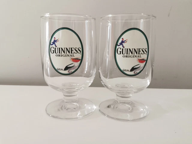 2 Vintage Guinness Gilroy Classic Special Edition Glass 1/2 Pint Goblet Mancave