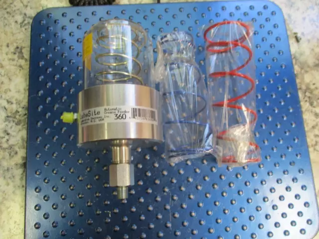 New Lubesite Automatic Lubricator 6Oz 360