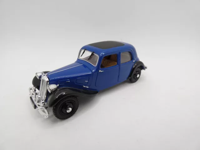 Citroen Traction Ta 1934 1/43 Universal Hobbies