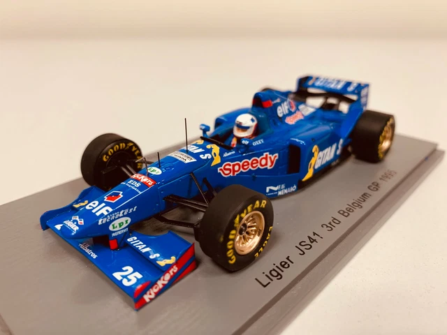 Spark F1 LIGIER JS39B N°26 O. Panis GP Allemagne 1994 1/43 S7402