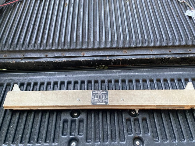 Wurlitzer 2300S Back Rail Assembly/Used