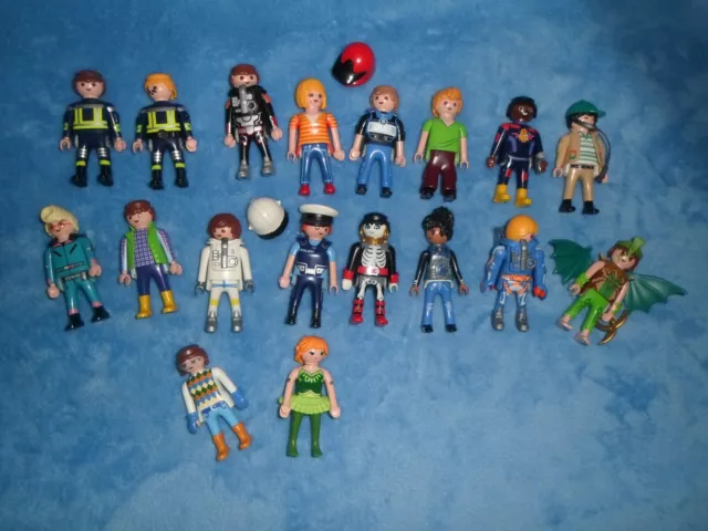 Konvolut - Playmobil Figuren - 18 Playmobil Figuren mit Kleinteilen