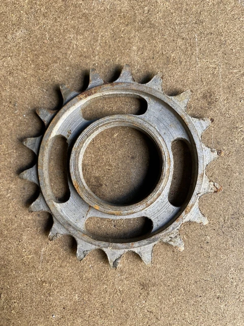 N.O.S RARE pignon fixe dents sautée NEUF vélo ancien old bike altes