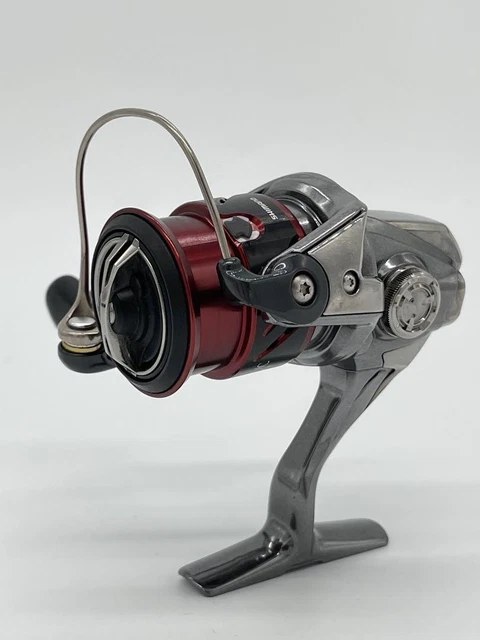 Shimano Stradic ci4 c2000hgs シマノ ストラディック Amazon | シマノ(SHIMANO) スピニングリール 15 ストラディック