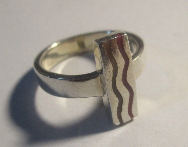 Sterling Silver Wavy Design Modernist Style Ring Size L