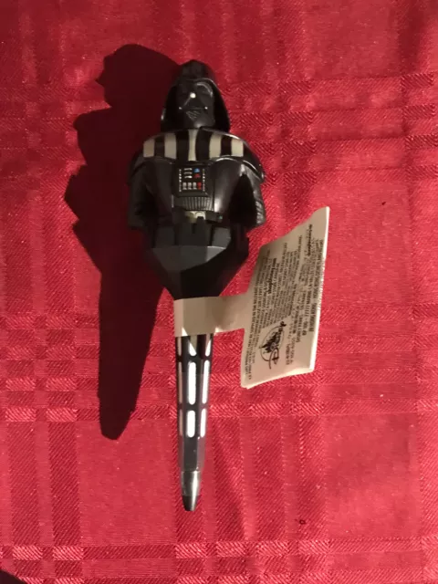 Disney Parks Exclusive Star Wars Darth Vader Figure Pen New