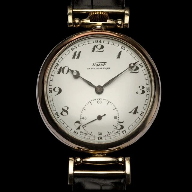 Orologio Da Polso Svizzero Inciso Oro – The City BU9038 – 38 Mm Unisex, Quadrante Con Data, Movimento Svizzero, 2 Anni Di Garanzia, Scatola Originale
