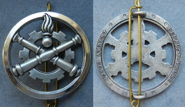 INSIGNE DE BERET legion etrangere ??? beraudy vaure (r11 ) EUR 4,00 - FR