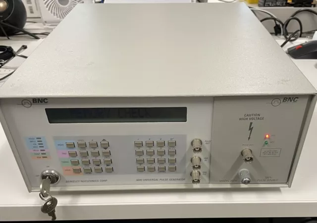 BNC Berkeley Nucleonics 6040 Universal Pulse Generator With 202H Pulse Source