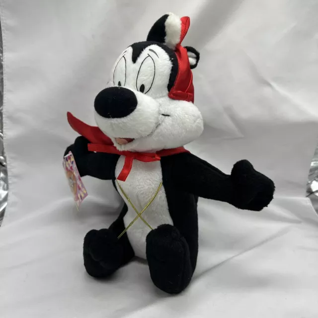 Looney Tunes PePe le Pew plush with red hat Good With Tags See Pics Read