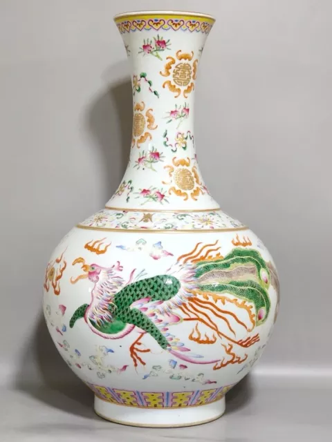 L Beautiful chinese famille rose porcelain gilded vase