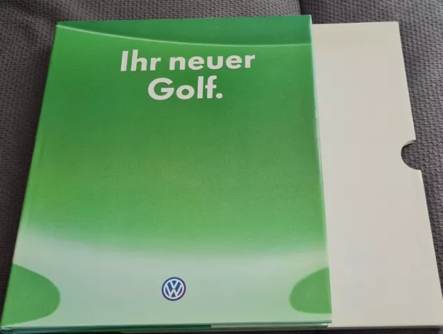 "Ihr neuer Golf Buch", persönliches Golfbuch, Beschriftung der Golf von VW AG