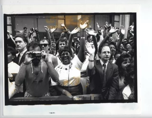 Original Pulitzer Winner Photo David Turnley Detroit Scarce Rare Vintage