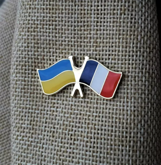 Ukrainian French Flag Ukraine France lapel Pin Gold Christmas Present Gift Box 3