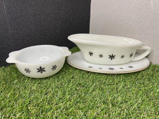 Jaj Pyrex Gaiety Nero Fiocco Di Neve Barca/Disco/Piatto Condimento