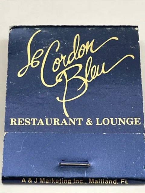 Vintage Matchbook Cover  Le Cordon Blue Restaurant & Lounge  Winter Park, FL gmg