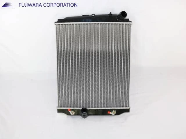 HINO DUTRO 2011 SKG-XZU650M Radiator 1640078841 [New] [PA102466500] £ ...