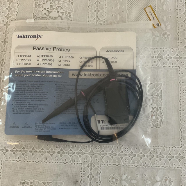 Tektronix TPP0500B Passive Probe 500MHz 300V CAT II 3.9pF / 10MΩ New Old Stock