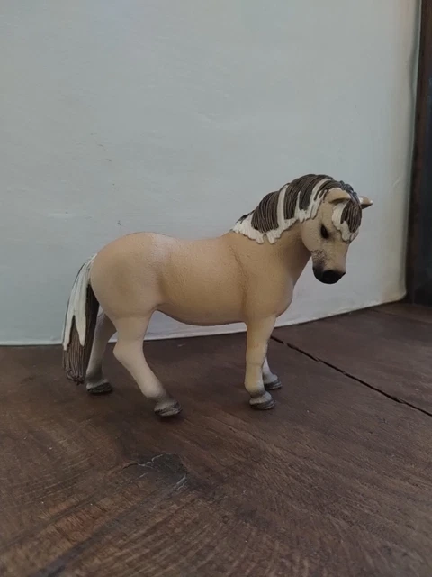 SCHLEICH 13754 FJORDPFERD Stute Fjord mare Pferd Pferde horse Hof Tiere EUR 29,99 - DE