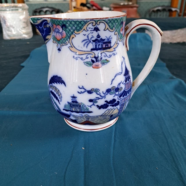 Ancien pichet, broc sarreguemines decor chinois.