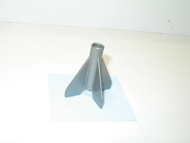 Le lance fusées 6 tubes pour miniatures militaires France Jouets au 1