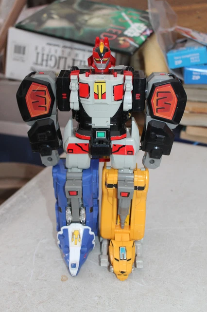 Megazord power rangers blanc bandai 1994 : Achat occasion | Figurines Bandai Bon état