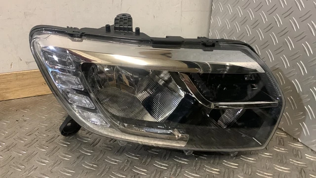 Optique Dacia Sandero 2017 Droit main image 0